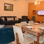 Sar Apartment Suites